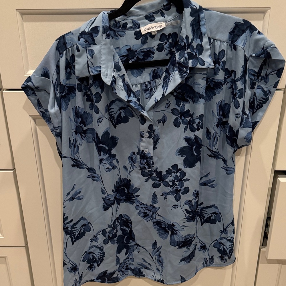 Calvin Klein Light Blue Floral Button Down Shirt